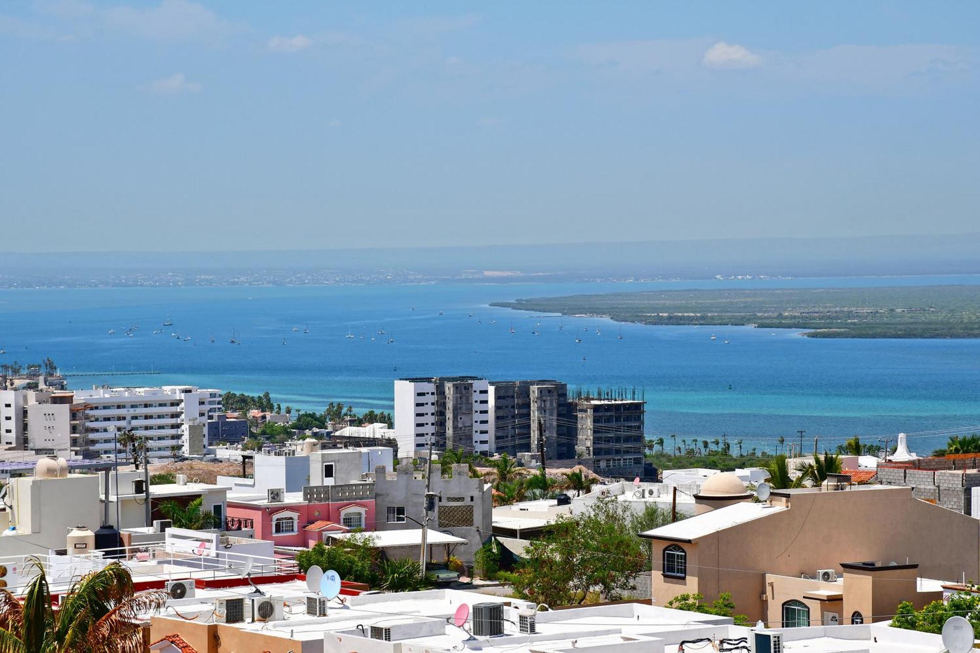 Oceanview Living Space & Balcony With Fiberoptic Wifi! ラパス エクステリア 写真