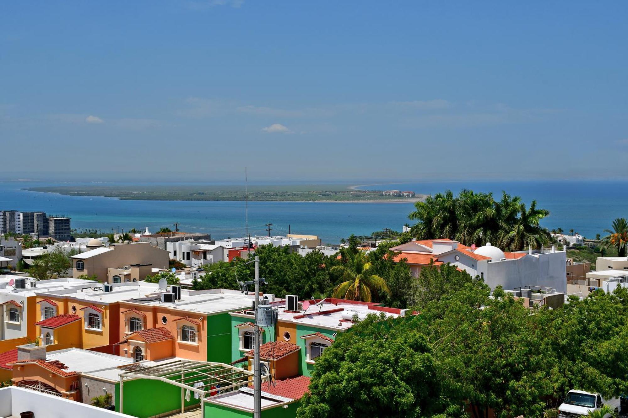 Oceanview Living Space & Balcony With Fiberoptic Wifi! ラパス エクステリア 写真