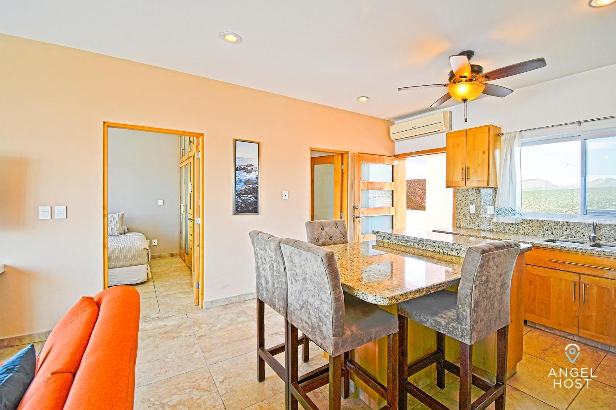 Oceanview Living Space & Balcony With Fiberoptic Wifi! ラパス エクステリア 写真